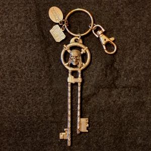Disney Pirates of the Caribbean Keychain